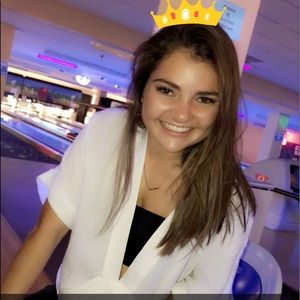 Meet your Posher, Madison